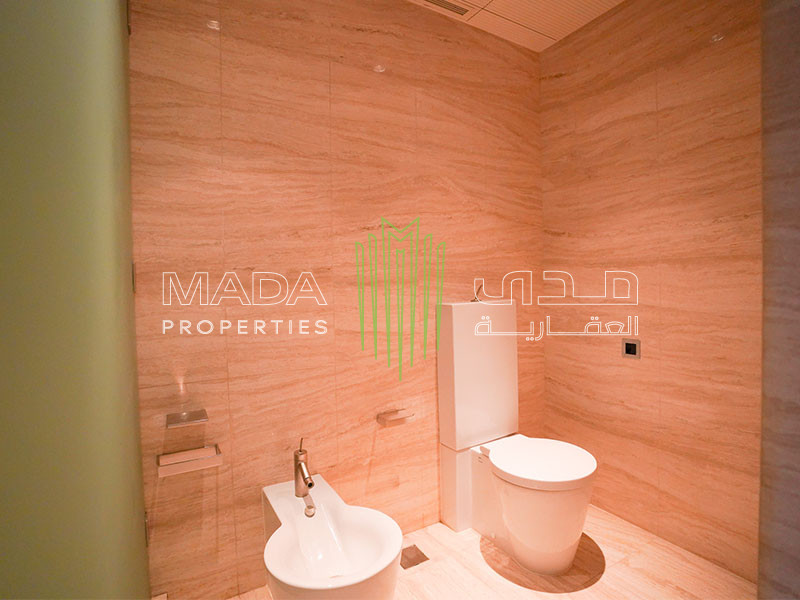 Full Fountain View |High Floor |Upgraded |Vacant