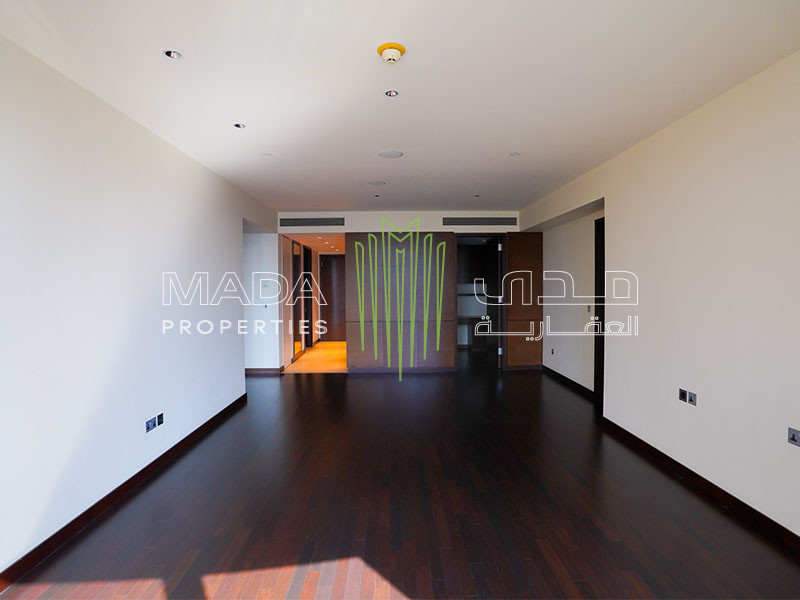 Full Fountain View |High Floor |Upgraded |Vacant