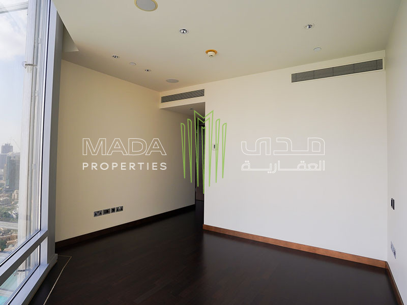 Full Fountaion Views |High Floor |Upgraded |Vacant