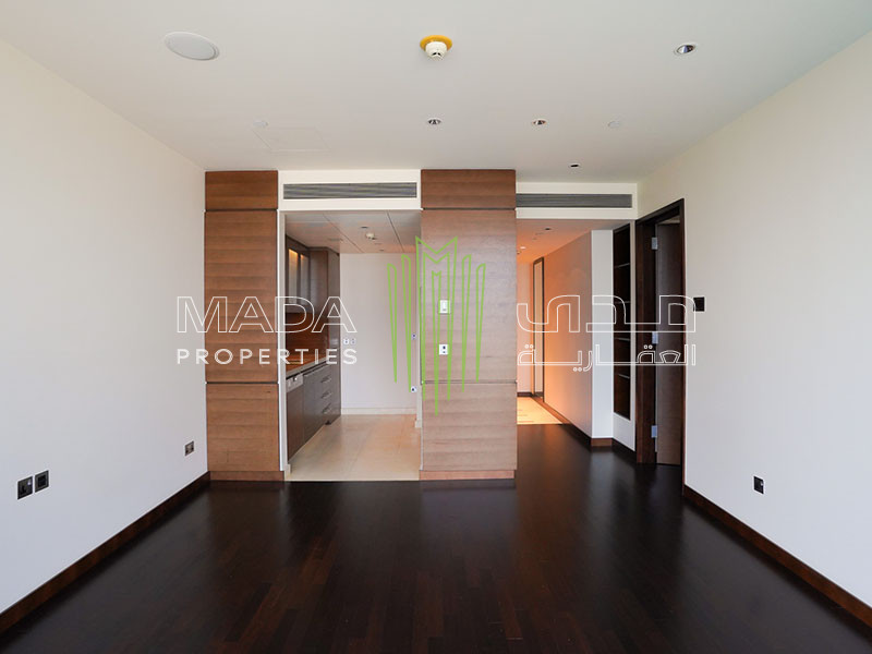 Full Fountaion Views |High Floor |Upgraded |Vacant