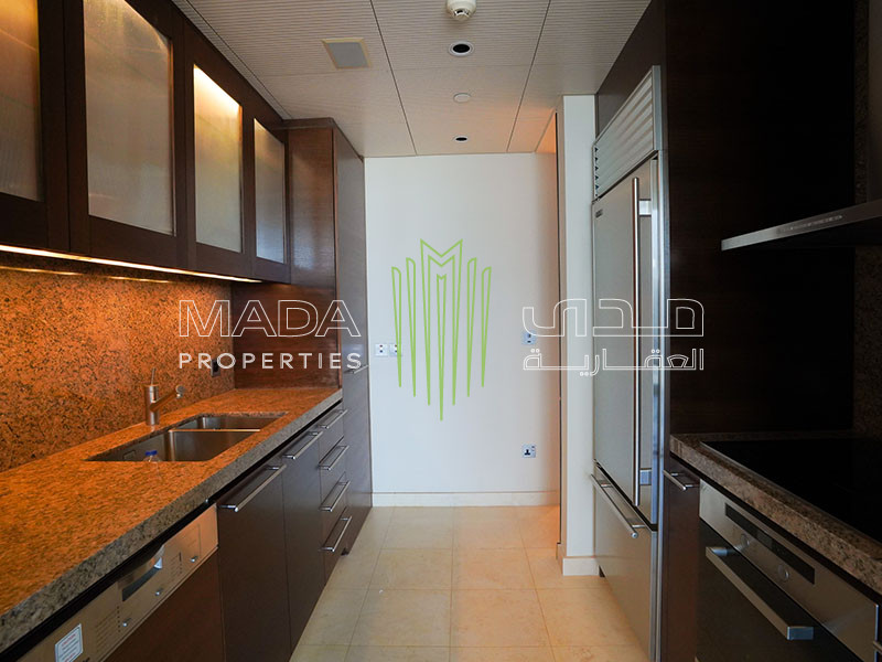 Full Fountaion Views |High Floor |Upgraded |Vacant