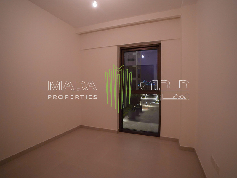 Vacant | Beach Access | Spacious