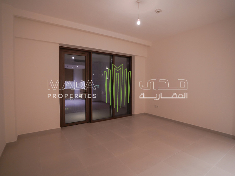Vacant | Beach Access | Spacious