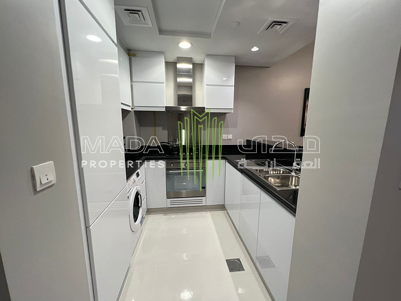 High Floor | Golf view | Vacant.