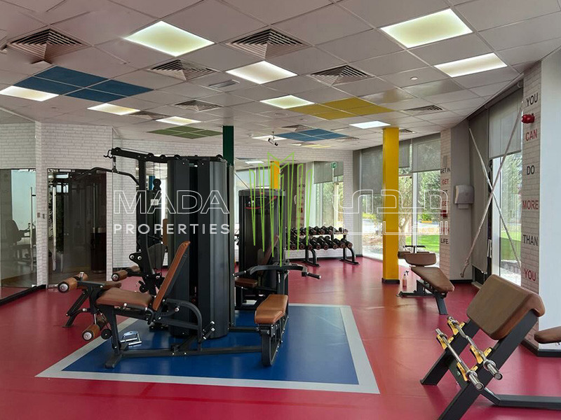 High Floor | Golf view | Vacant.