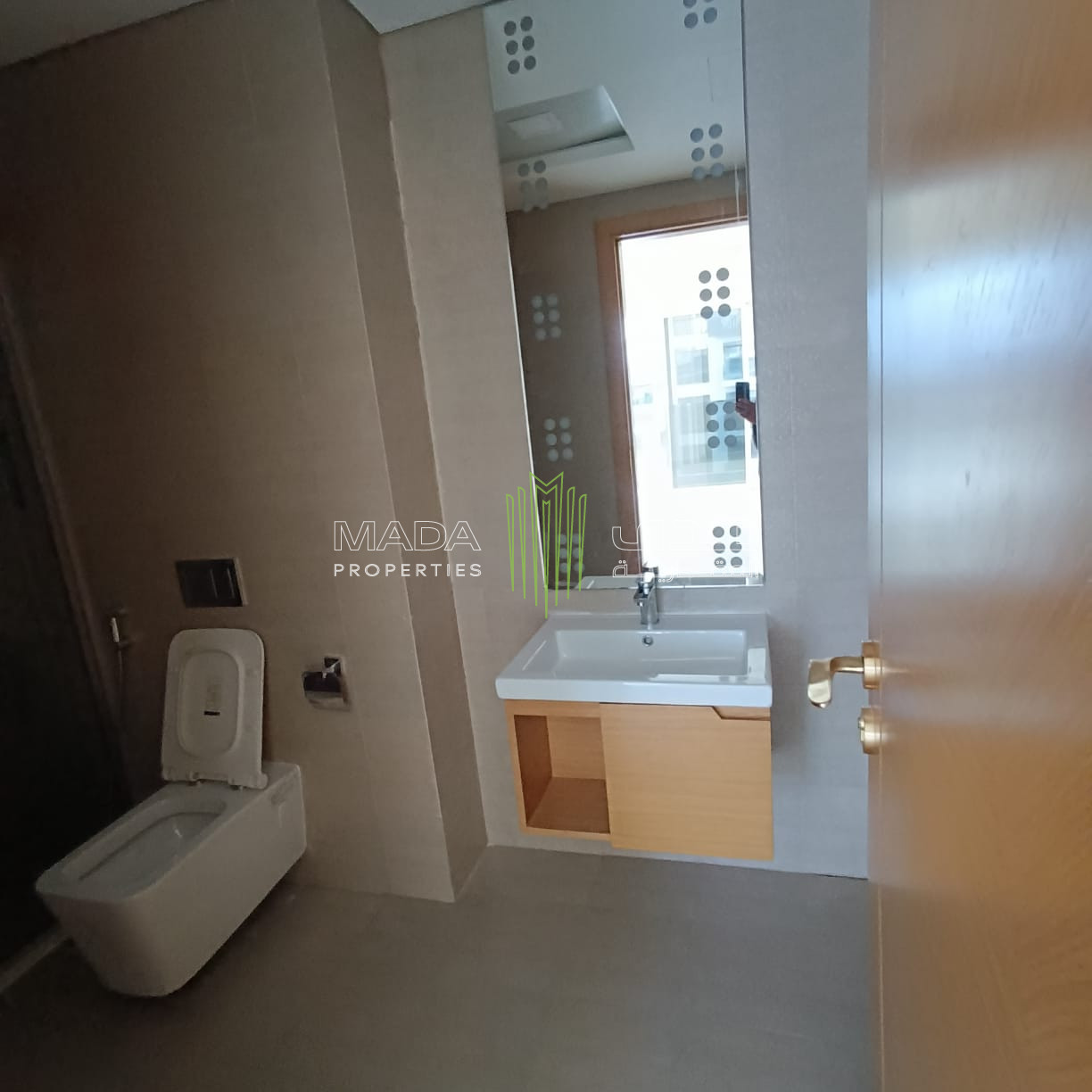 Stunning | Unfurnished | Low Rise Building