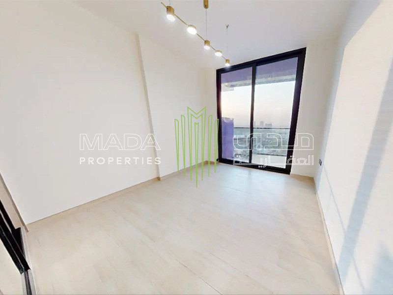 Brand New | Corner Unit | Marina Skyline View
