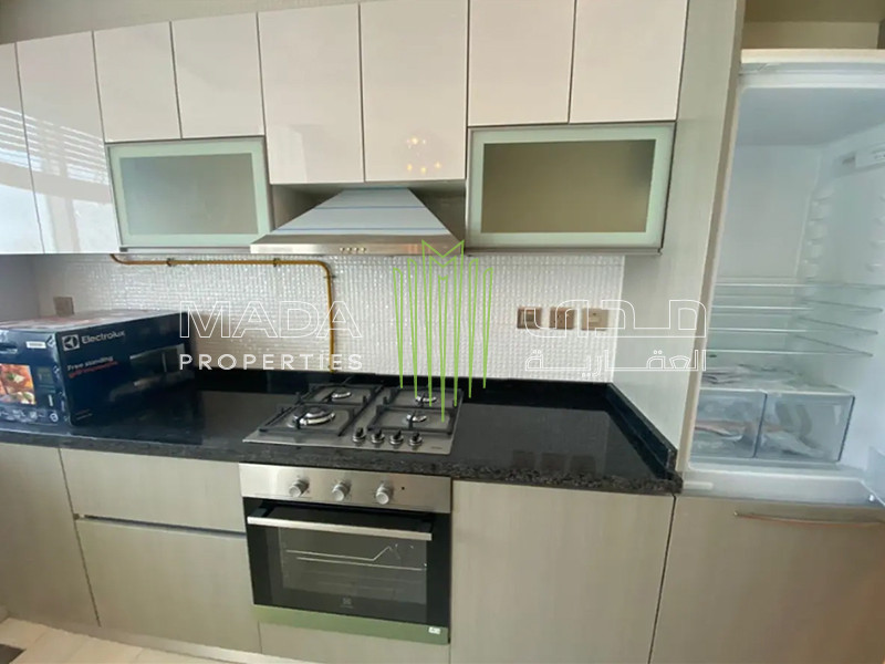 Spacious I High floor I Corner I Furnished