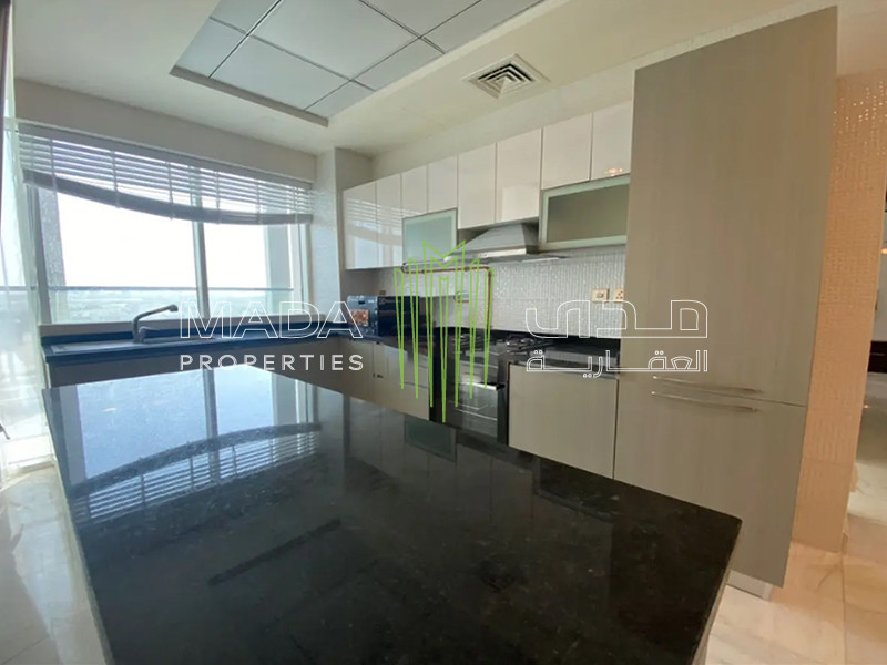 Spacious I High floor I Corner I Furnished