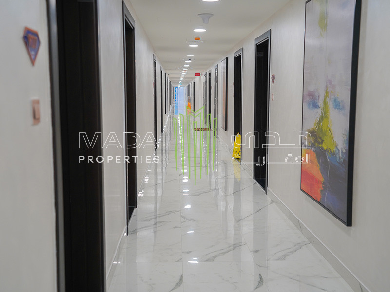 Vacant | Middle Floor | Stunning Views