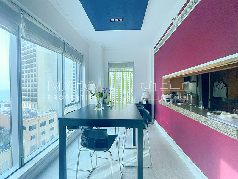 Renovated I Bright I Sea view