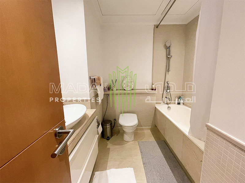 Renovated I Bright I Sea view