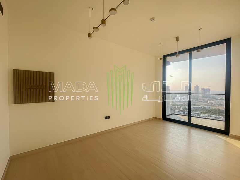 Marina Skyline View | Brand New | Smart Home