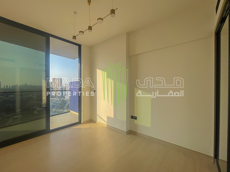 Marina Skyline View | Brand New | Smart Home