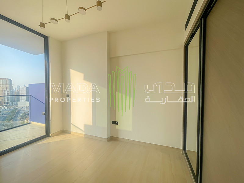 Marina Skyline View | Brand New | Smart Home
