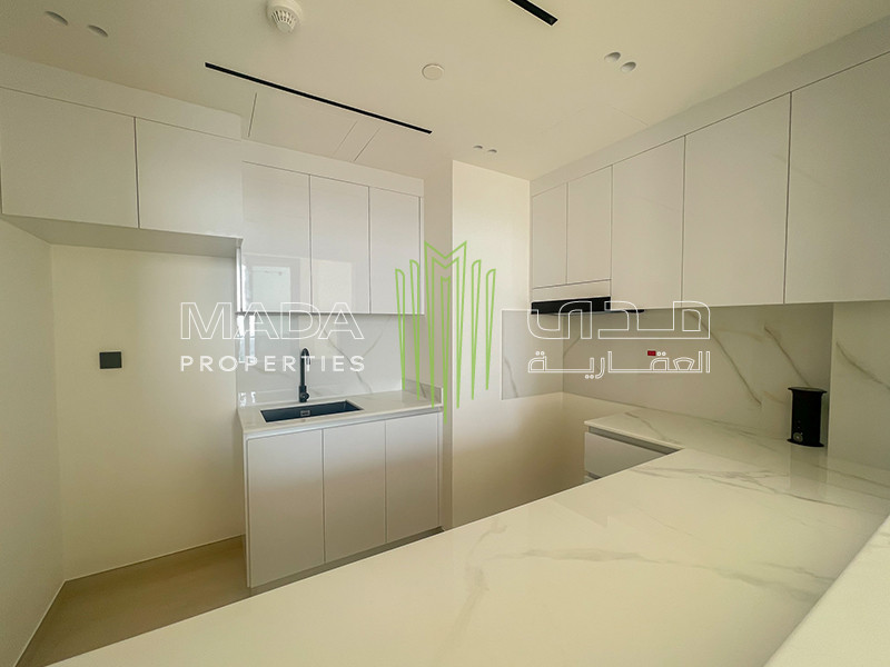 Marina Skyline View | Brand New | Smart Home