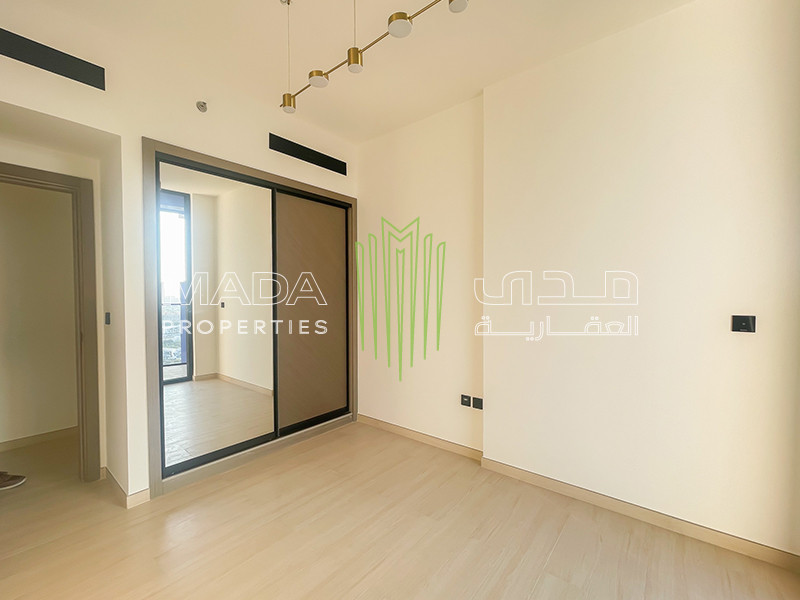 Marina Skyline View | Brand New | Smart Home