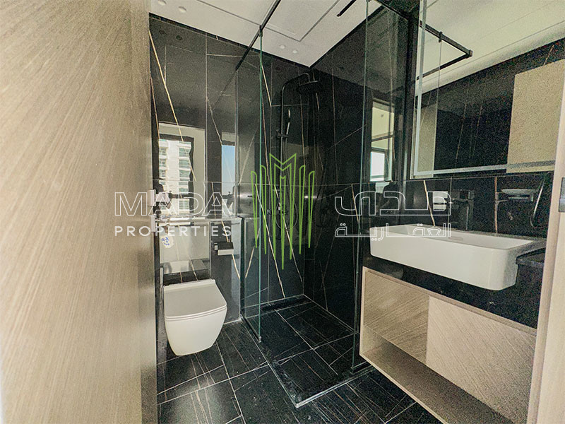 Brand New I Vacant I Corner - Pool view