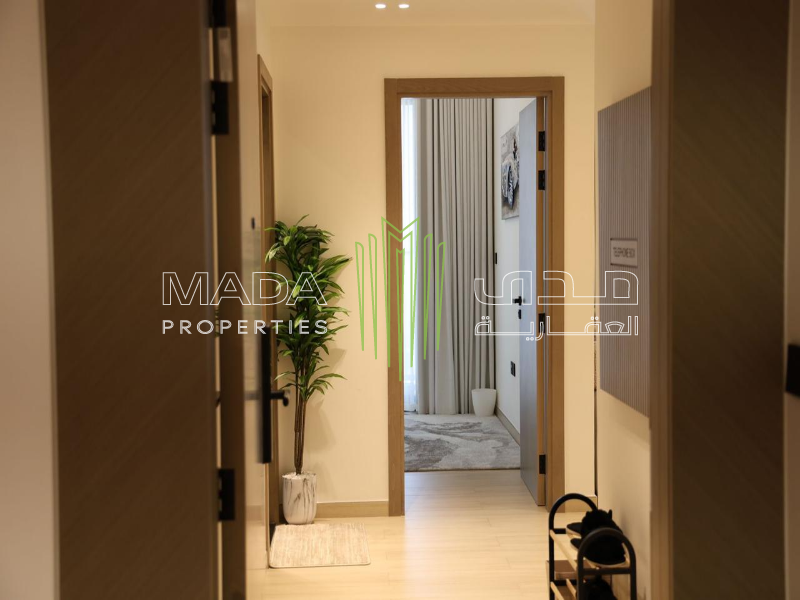 HIGH FLOOR | PRIME LOCATION | READY TO MOVE IN