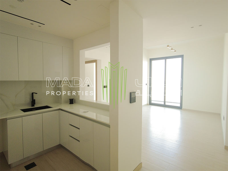 HIGH FLOOR | PRIME LOCATION | READY TO MOVE IN