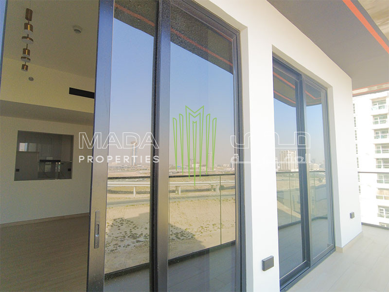 HIGH FLOOR | PRIME LOCATION | READY TO MOVE IN