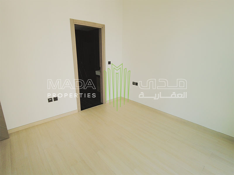 HIGH FLOOR | PRIME LOCATION | READY TO MOVE IN