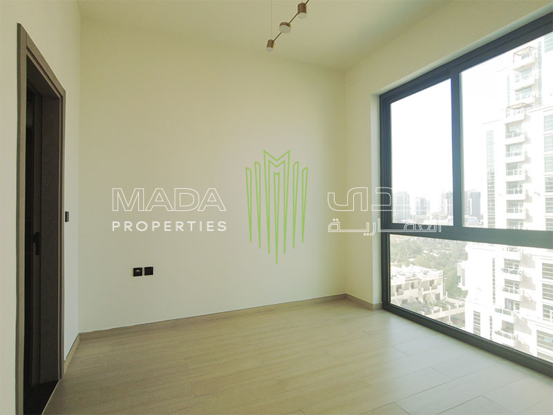 HIGH FLOOR | PRIME LOCATION | READY TO MOVE IN