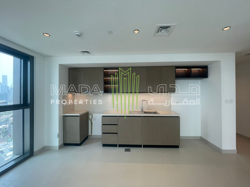 VACANT I SPACIOUS I HIGH FLOOR