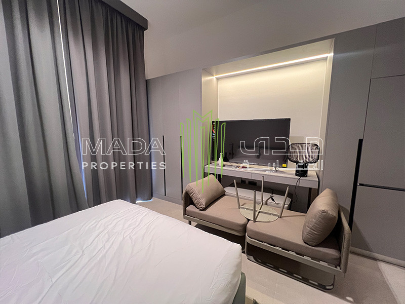 Ready to Move| Fully Furnished | Spacious