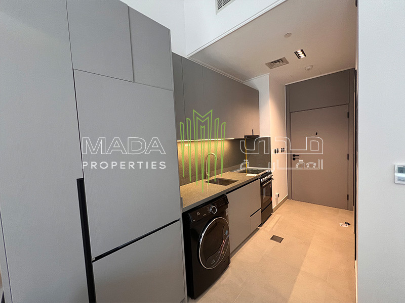 Ready to Move| Fully Furnished | Spacious