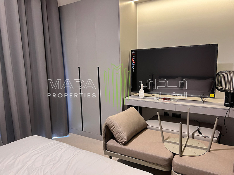 Ready to Move| Fully Furnished | Spacious