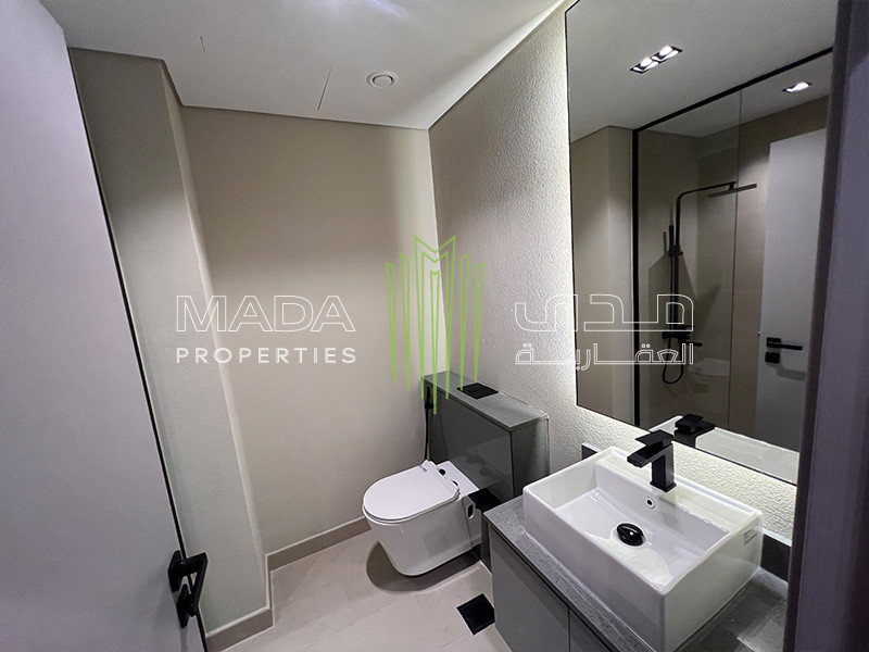 Ready to Move| Fully Furnished | Spacious