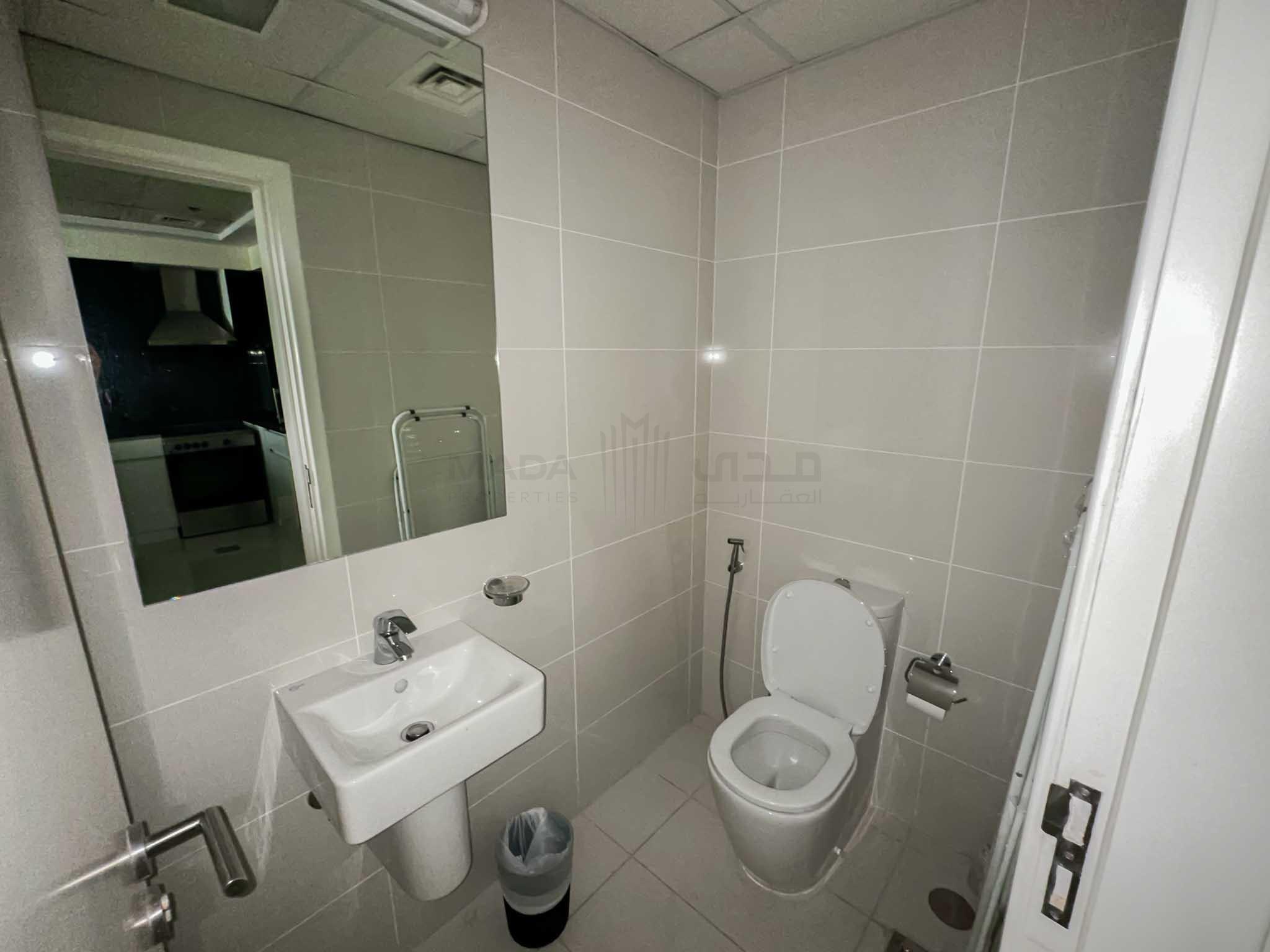 High floor | Fully Furnished | Luxurious
