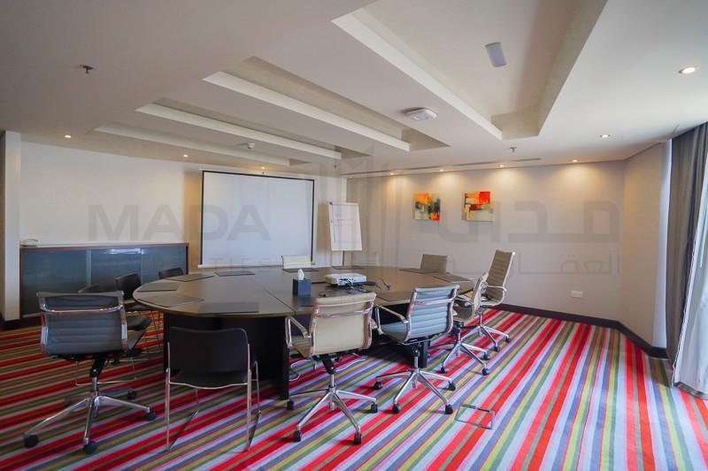 Vacant | Furnished | Luxurious