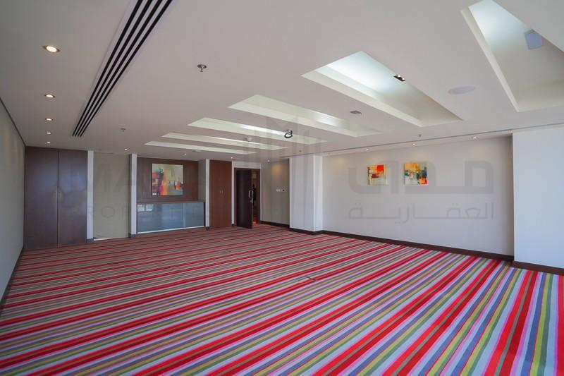 Vacant | Semi Fitted | Luxurious