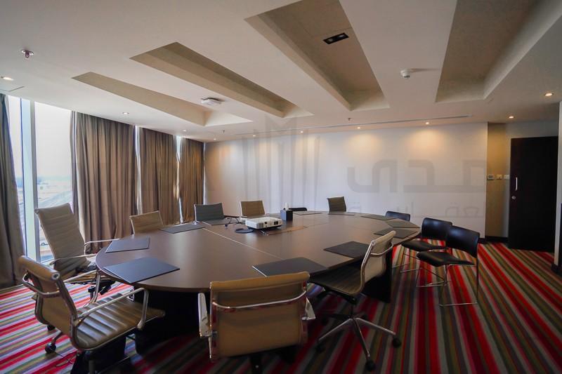 Vacant | Furnished | Luxurious
