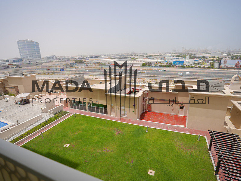Vacant | Fully Furnished | Luxurious