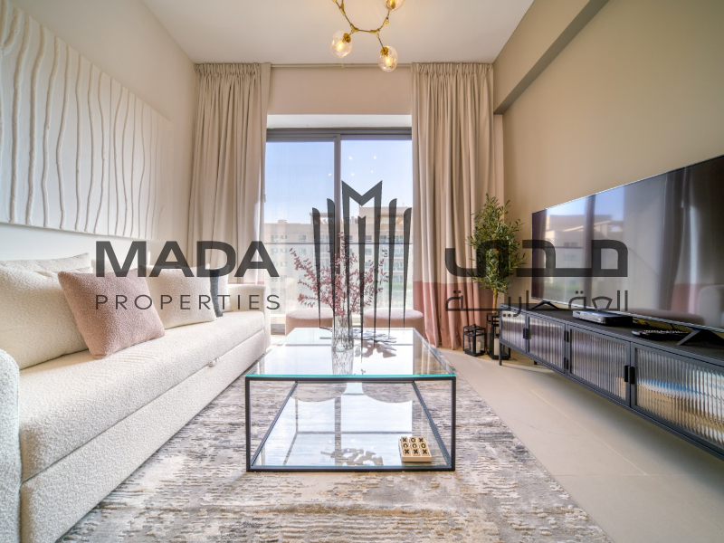 Furnished I Immaculate I Close to Metro