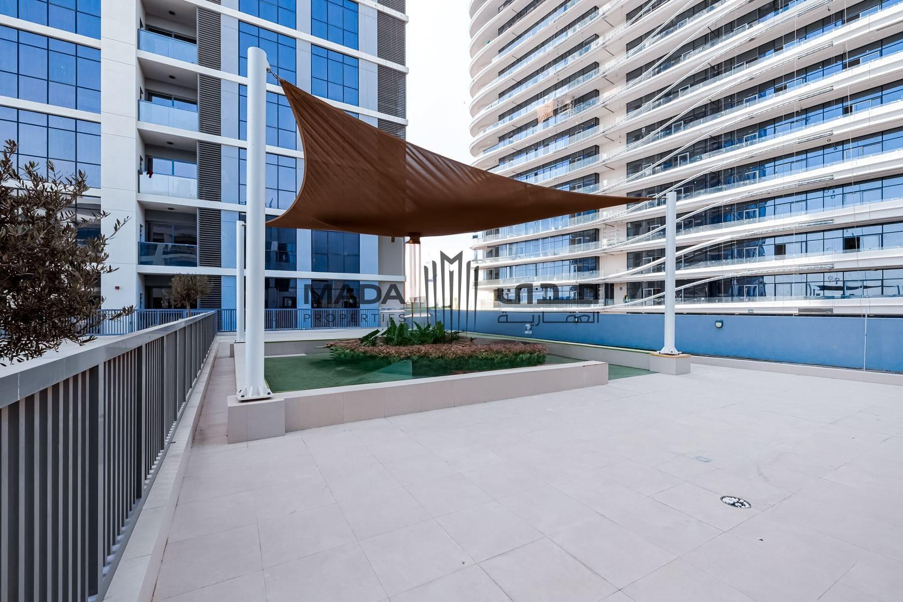 Low Floor | Furnished | Stunning View
