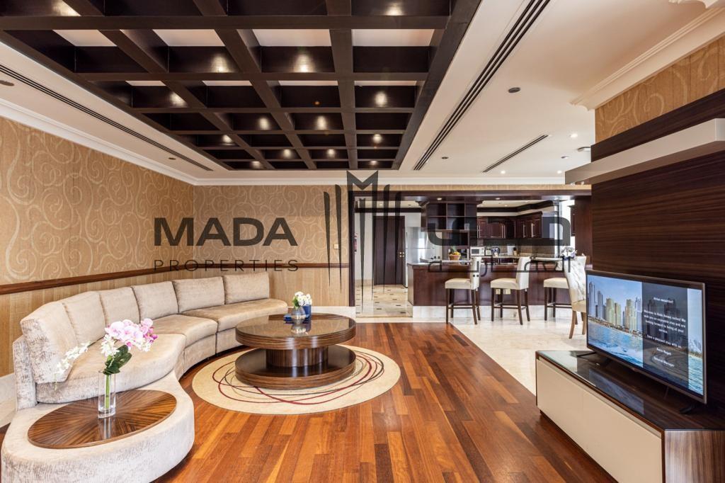 Penthouse | High Floor | Water Views