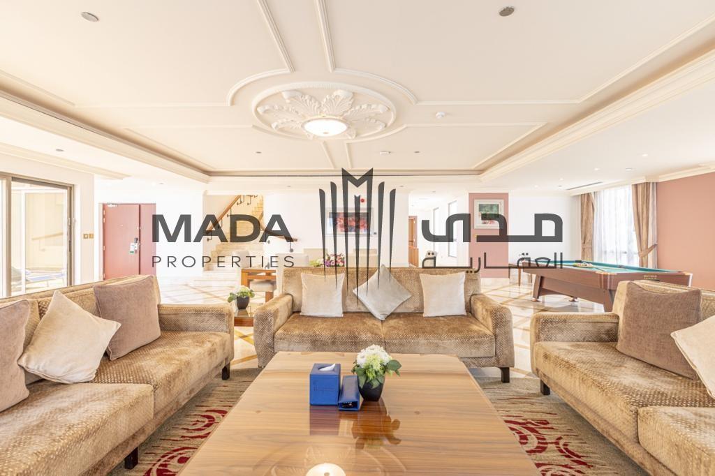 Penthouse | High Floor | Water Views