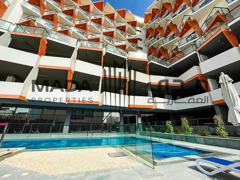 PANORAMIC 1 BEDROOM | COMMUNITY VIEW