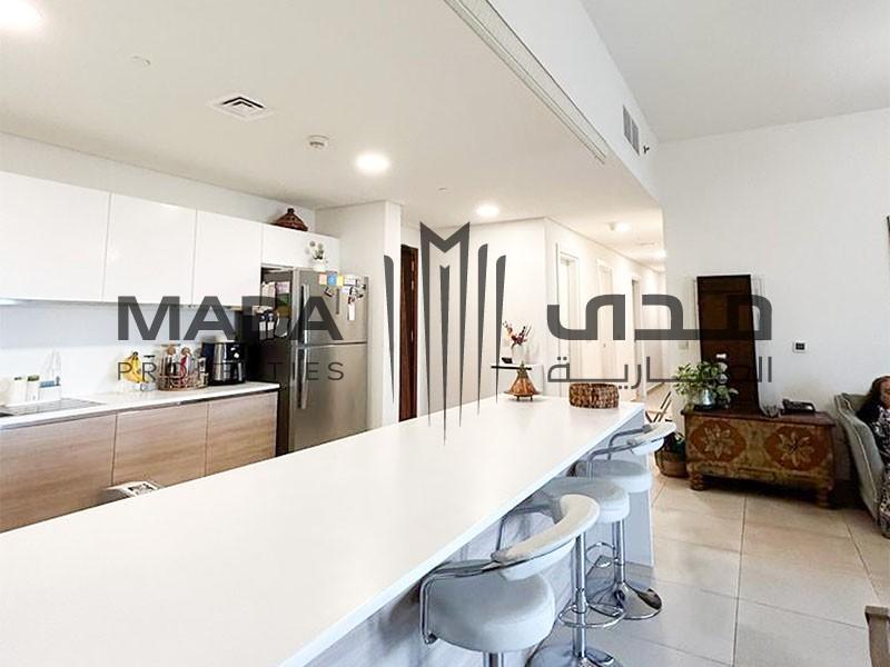 Vacant On Transfer| Luxury Finish | Huge Layout