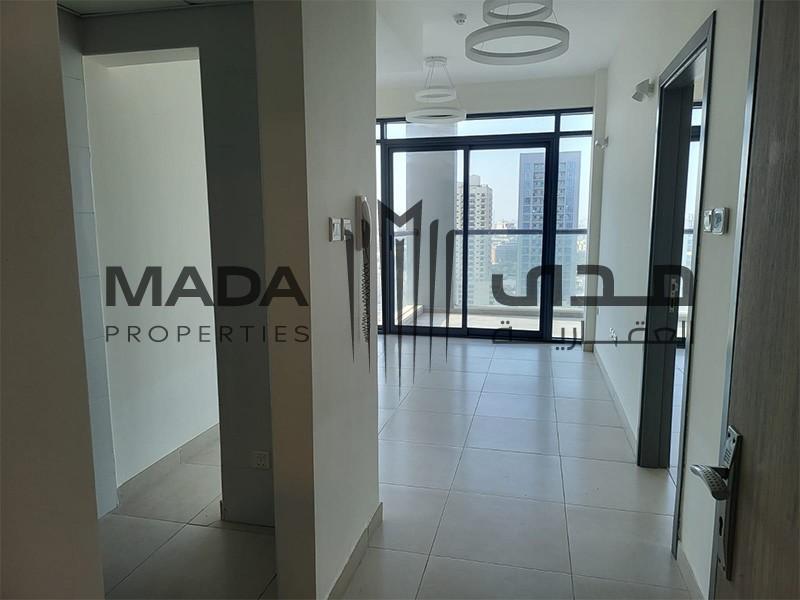 High floor | Motivated Seller | Bright