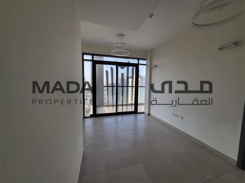 High floor | Motivated Seller | Bright