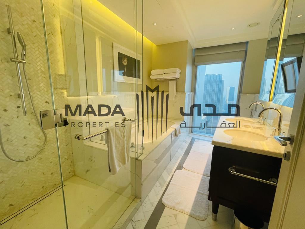 LUXURIOUS 4BR PLUS MAIDS |HUGE BALCONY |VACANT.