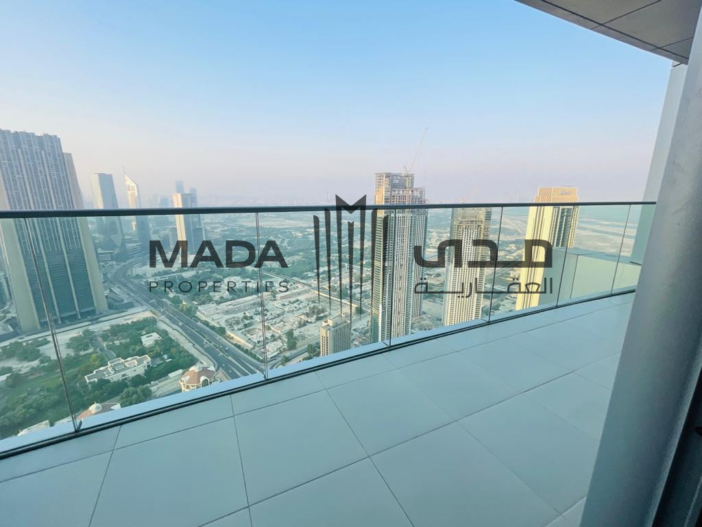 LUXURIOUS 4BR PLUS MAIDS |HUGE BALCONY |VACANT.