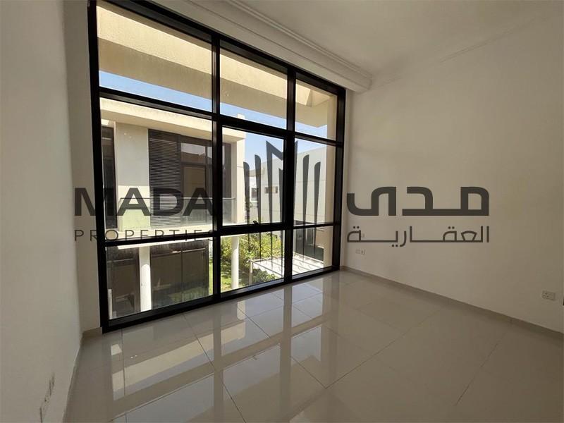 Spacious | Private Garden | Luxurious | Bright