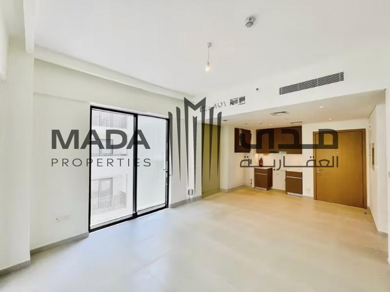 Vacant | Spacious | Beach Access