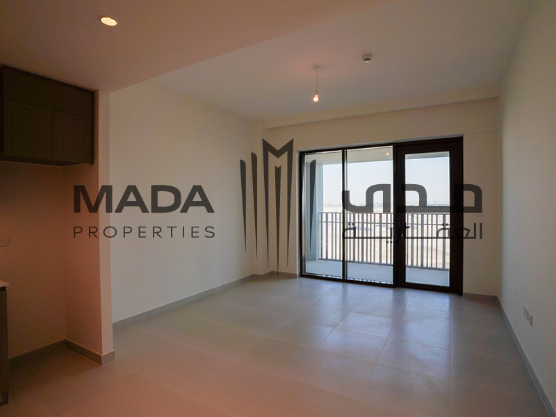 Vacant | Spacious | Beach Access
